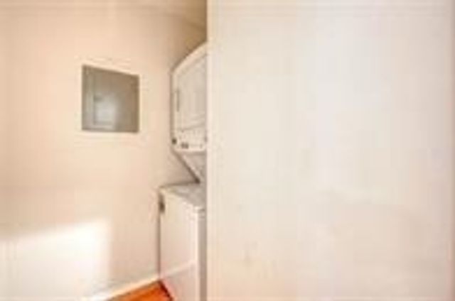 1103 Dulles Avenue Avenue 1101, Stafford, TX 77477