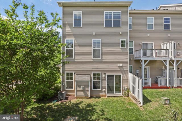 12807 LOTTE DR, Woodbridge, VA 22192