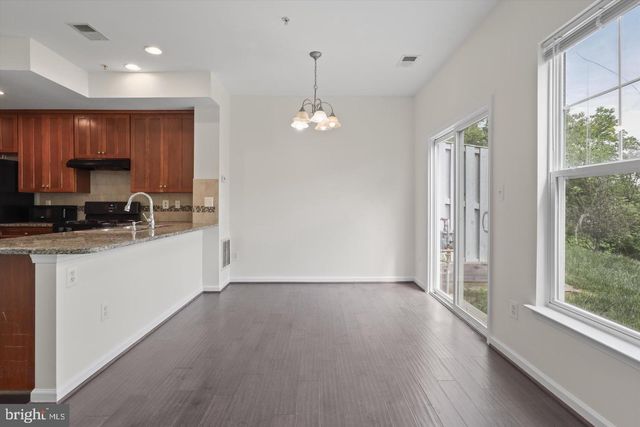 12807 LOTTE DR, Woodbridge, VA 22192