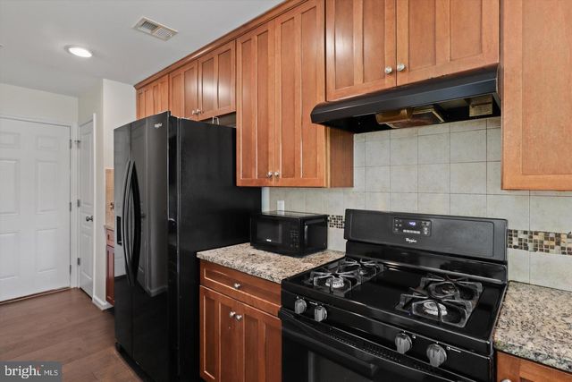 12807 LOTTE DR, Woodbridge, VA 22192