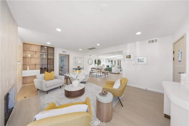 934 E Rose Avenue, Orange, CA 92867