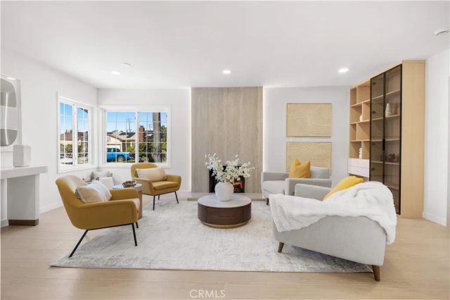 934 E Rose Avenue, Orange, CA 92867