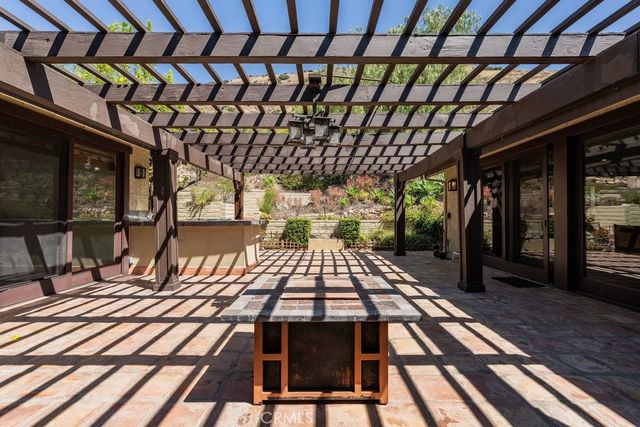 63 Coolwater, Bell Canyon, CA 91307