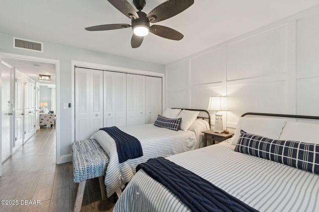 1441 N Atlantic Avenue, Daytona Beach, FL 32118