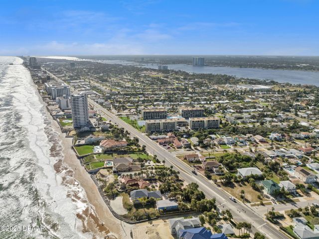 1441 N Atlantic Avenue, Daytona Beach, FL 32118