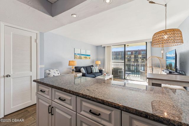 1441 N Atlantic Avenue, Daytona Beach, FL 32118