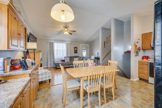 1065 Gray Station Road, Gray, TN 37615