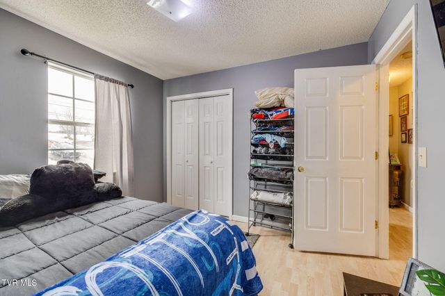 1065 Gray Station Road, Gray, TN 37615