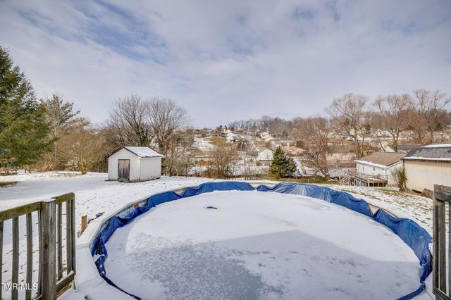 1065 Gray Station Road, Gray, TN 37615