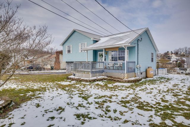 1065 Gray Station Road, Gray, TN 37615