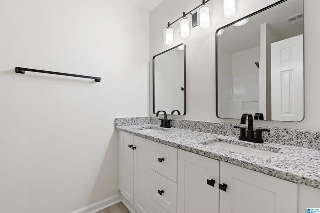 2592 DALY DRIVE, Birmingham, AL 35235