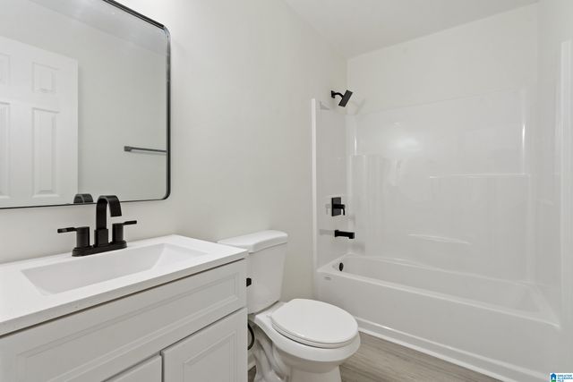 2592 DALY DRIVE, Birmingham, AL 35235