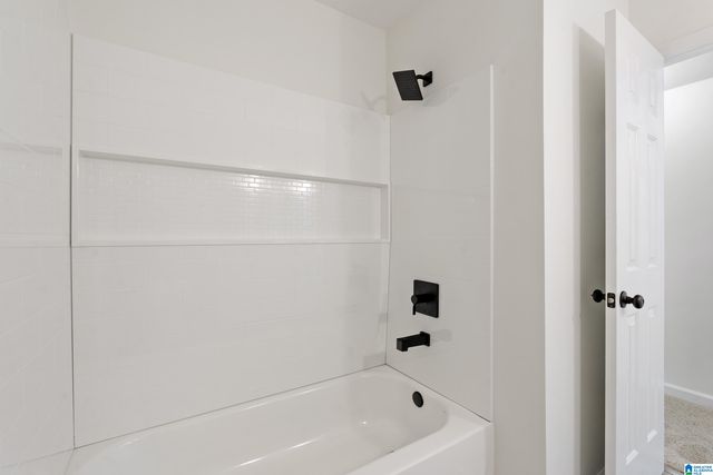 2592 DALY DRIVE, Birmingham, AL 35235