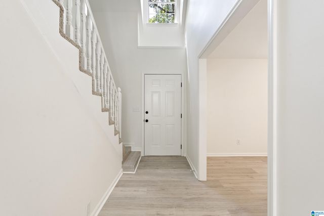 2592 DALY DRIVE, Birmingham, AL 35235