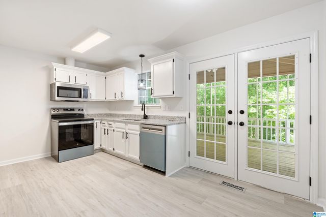 2592 DALY DRIVE, Birmingham, AL 35235