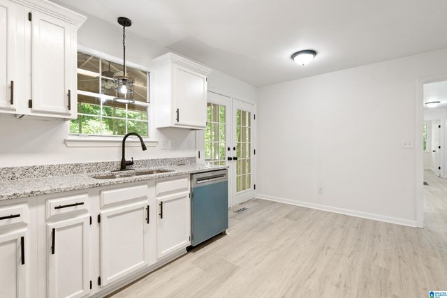 2592 DALY DRIVE, Birmingham, AL 35235