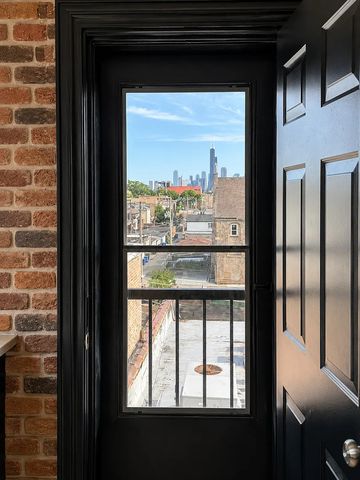 238 W 31ST Street 4W, Chicago, IL 60616