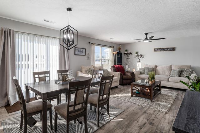 395 Jameson Lane, Newark, OH 43055