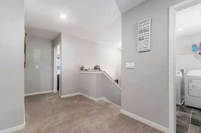 395 Jameson Lane, Newark, OH 43055