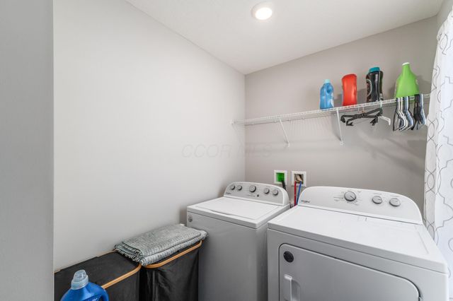 395 Jameson Lane, Newark, OH 43055