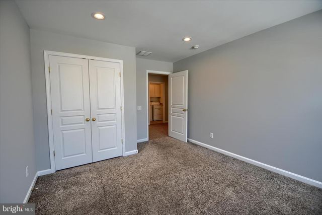 65 WILLIAMS DR, Fountainville, PA 18923