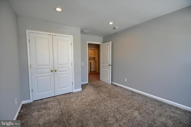 65 WILLIAMS DR, Fountainville, PA 18923