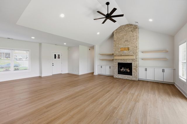 337 Wolverine Way, Richmond, KY 40475