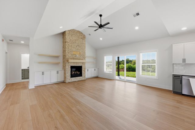 337 Wolverine Way, Richmond, KY 40475
