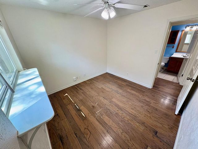 11600 Elk Park TRL, Austin, TX 78759