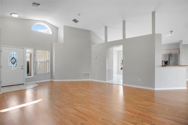 233 S ABERDEEN CIRCLE, Sanford, FL 32773