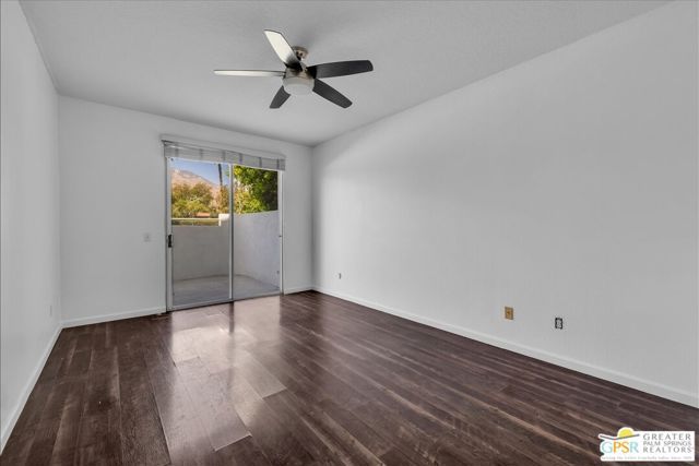 401 S El Cielo Road 157, Palm Springs, CA 92262