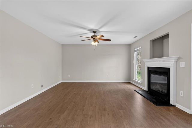 201 Harmon Ridge Lane, Kernersville, NC 27284