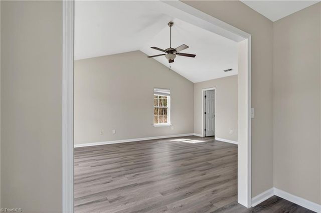 201 Harmon Ridge Lane, Kernersville, NC 27284