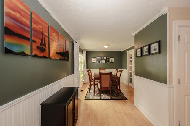 3 Tracey Avenue, Nashua, NH 03063