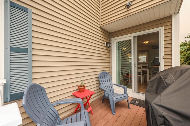 3 Tracey Avenue, Nashua, NH 03063