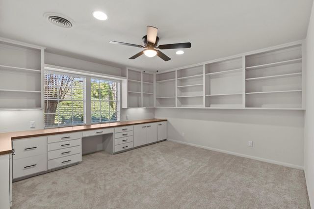 365 Piney Point Road, Houston, TX 77024