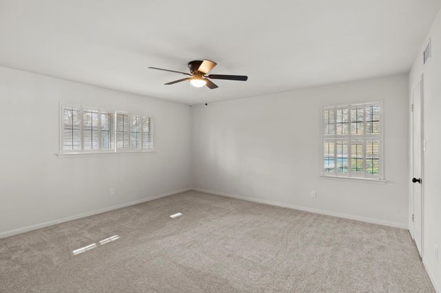 365 Piney Point Road, Houston, TX 77024