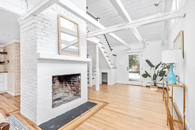 50 Clifford Rd, Plymouth, MA 02360