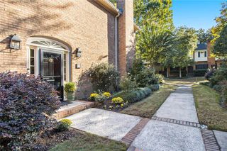 9 Kings NE Walk, Atlanta, GA 30307