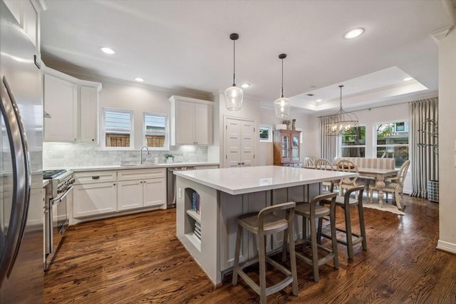 1514 Cheshire Lane, Houston, TX 77018