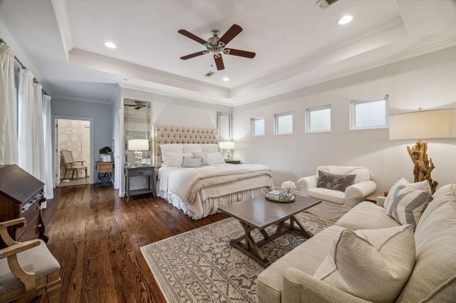 1514 Cheshire Lane, Houston, TX 77018
