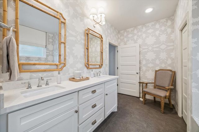 1514 Cheshire Lane, Houston, TX 77018