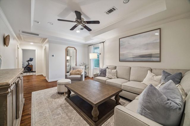 1514 Cheshire Lane, Houston, TX 77018