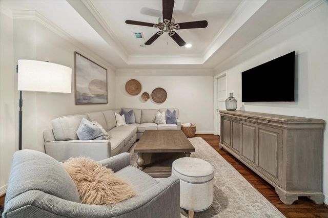 1514 Cheshire Lane, Houston, TX 77018