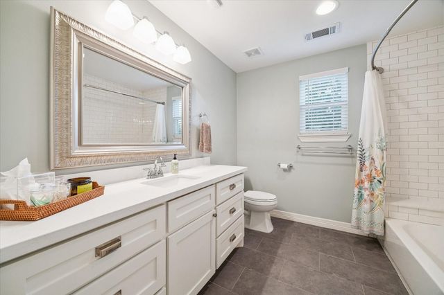 1514 Cheshire Lane, Houston, TX 77018