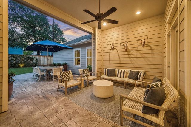 1514 Cheshire Lane, Houston, TX 77018