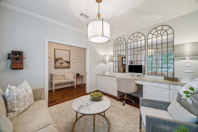 1514 Cheshire Lane, Houston, TX 77018