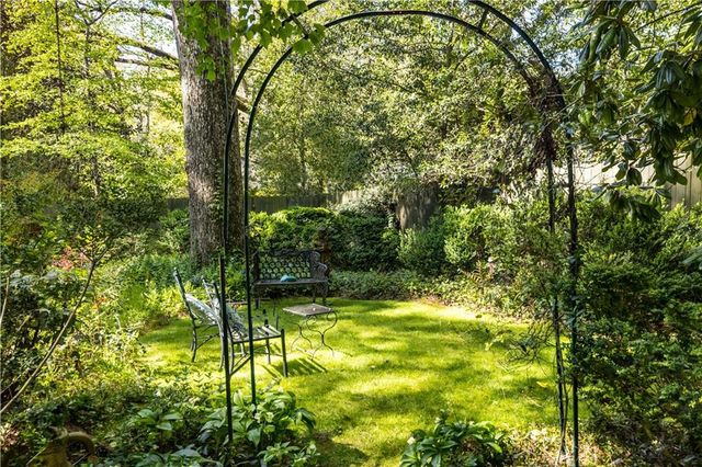 205 Sherwood Rd, Rome, GA 30165