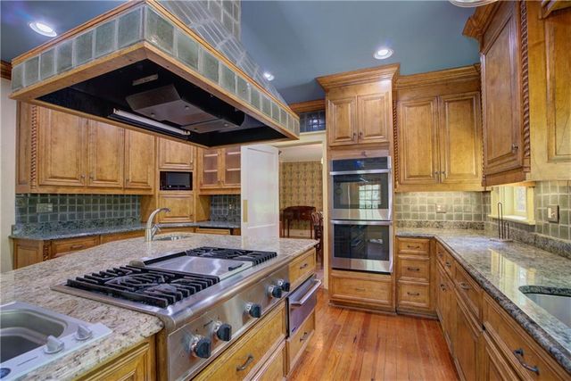 205 Sherwood Rd, Rome, GA 30165