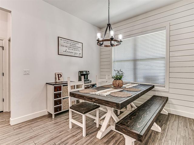 15401 Jasper Lane, Edmond, OK 73013